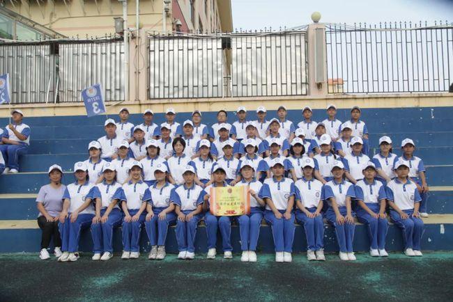 落实五项管理上好入学第一课青大附中2021级养成好习惯提升体质训练