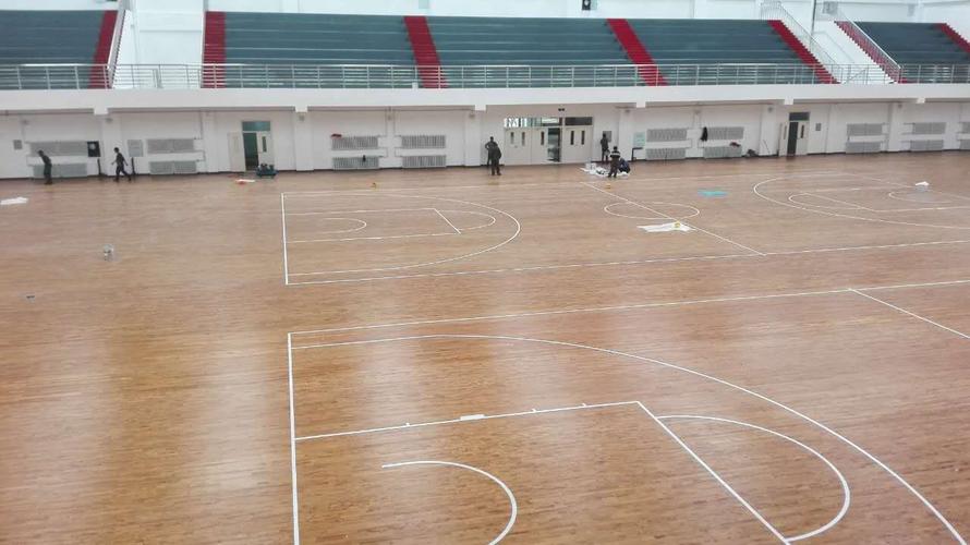 黑龙江大庆市肇源县新一中体育综合馆木地板