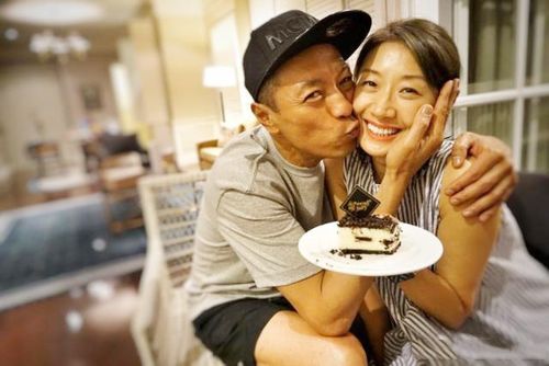 结婚19年姜皓文曾欠债财困幸得妻子全力支持感恩对方做出气筒