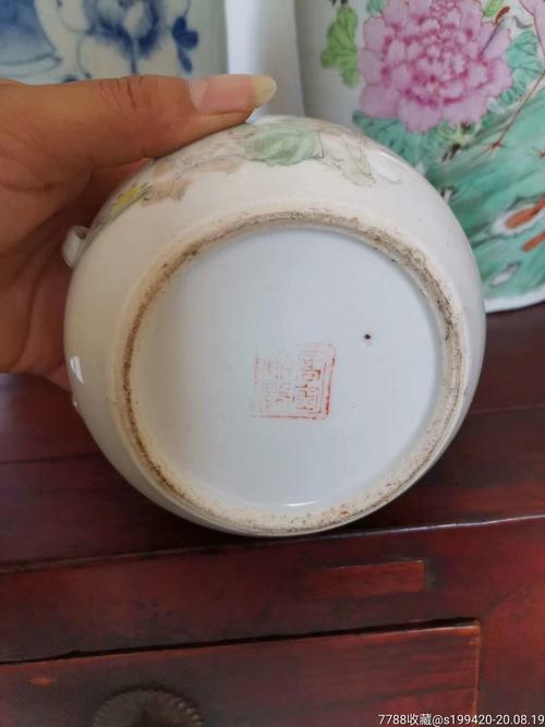 民国陶瓷人物小粥罐画工精美