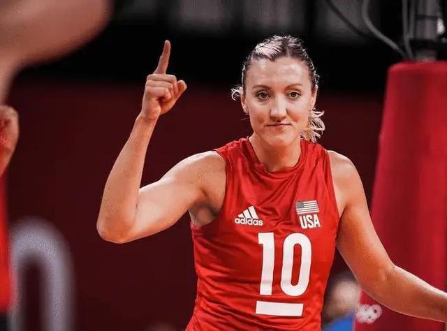 拉尔森:美国女排的不老松