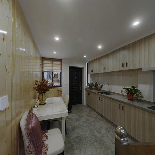 落地房一到三楼 精装修 看房有钥匙