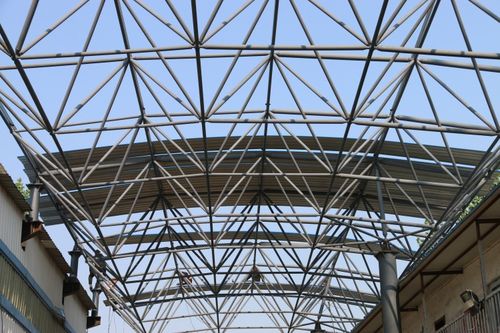 球形网架结构加工封闭网架焊接球网架加工