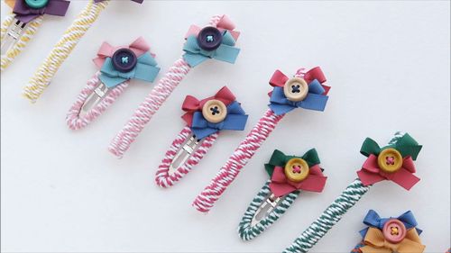 自制手工发夹教程 服务升级 2缎带兔耳发夹:用缎带制作而成的这款兔耳
