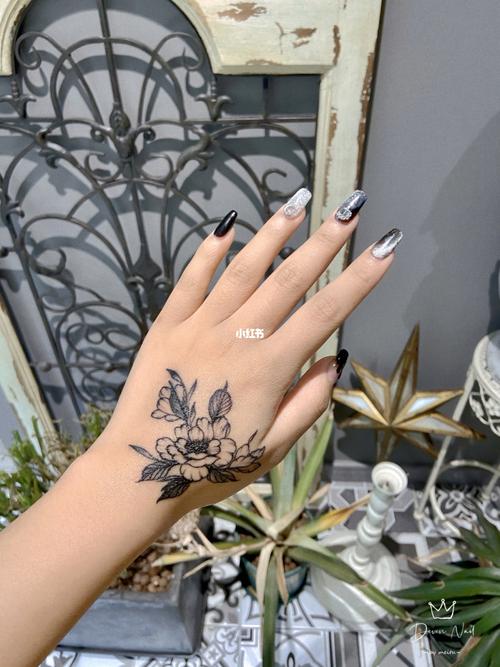 手背纹身_纹身_我的纹身分享_美妆_彩妆