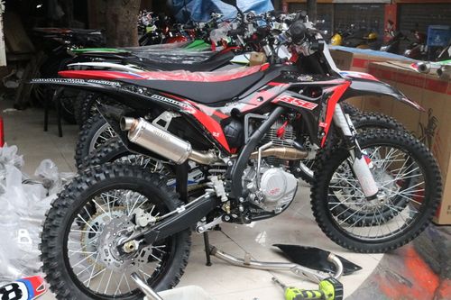 贵尊极盗者13战狼越野摩托车波速尔m1m3m5改装不锈钢