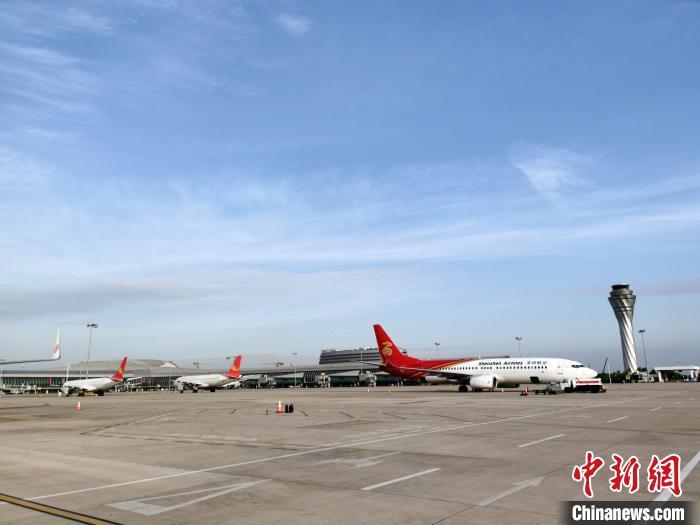 南宁机场成功保持千万级旅客吞吐量加密20多个城市航线航班