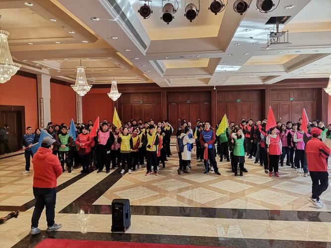 上海室内团建活动推荐地点长兴岛室内拓展凝聚团队又