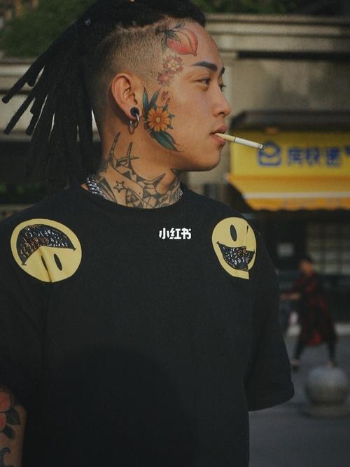 美式脏辫,嘻哈文化!_脏辫_嘻哈_时尚_发型