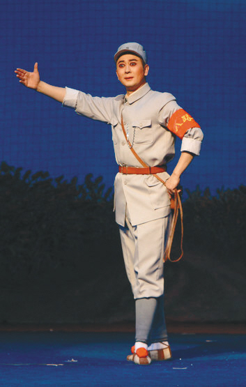 李光获得过什么奖项?