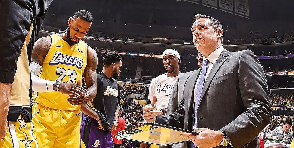 从8选3到2选1,湖人沃格尔迎来了幸福的烦恼,该怎么选呢?