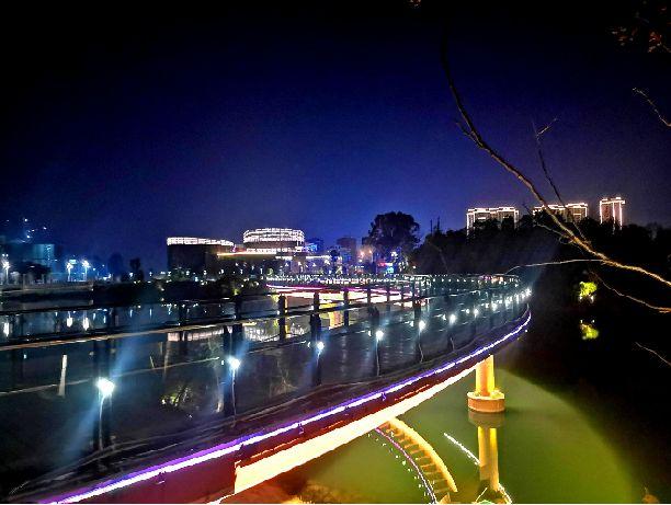 达州莲花湖生态湿地公园简介及游玩攻略来了