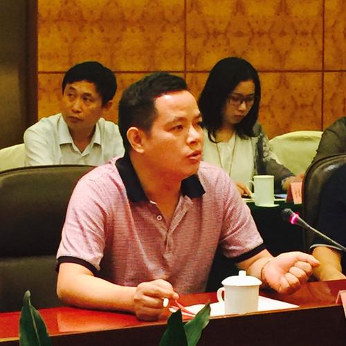 广安区区委书记文建平,区人大主任尹才宏,区政协主席刘昌杰,区统战部