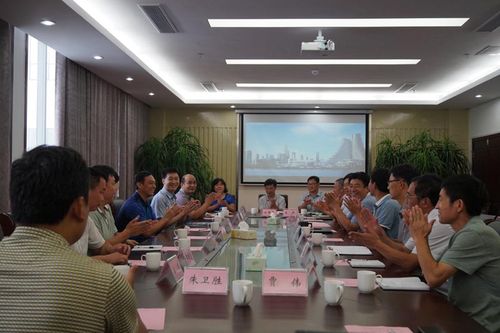 安徽阜阳技师学院院长桂超来院考察交流