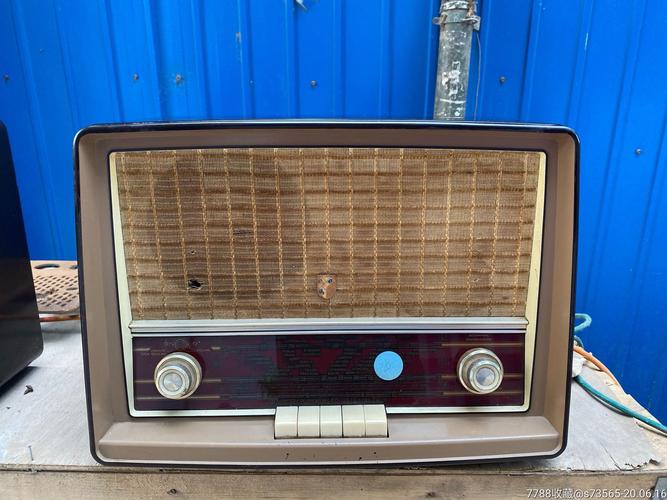 一对飞利浦电子管收音机_收音机【怀旧电器】_第5张_7788相机收藏