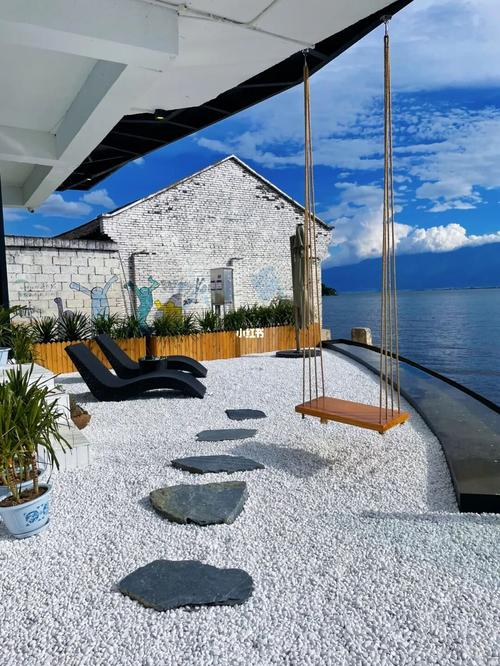 大理双廊民宿推荐_洱海_民宿_洱海_古镇_阳台_秋千_沐浴_装修_空调