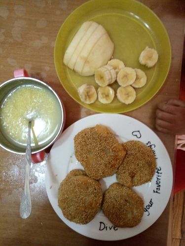 糖果麻麻的糖果做的清香软糯的——芝香苹果饼