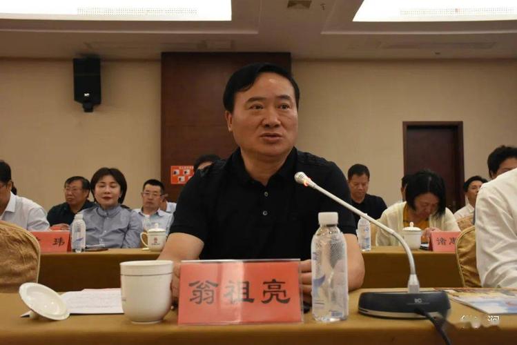 翁祖亮率浦东新区党政代表团到南涧调研东西部扶贫协作