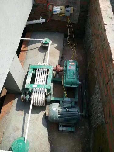 一拖三热镀锌自动清粪机,耐腐蚀性更强,兴鼎厂家直销