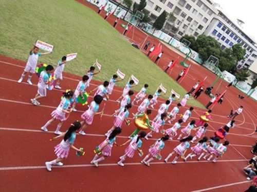 新款儿童啦啦操幼儿园体操健美操少儿啦啦队秋季运动会套装