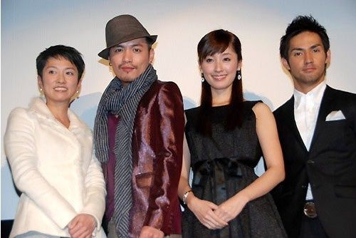 (左起)莲舫议员,范逸臣,田中千绘,中孝介