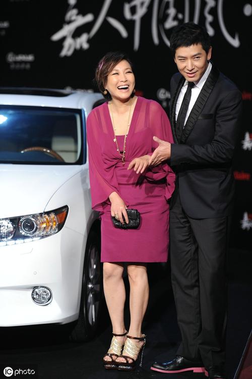 知名女主持人李静,大气的女神很吸睛