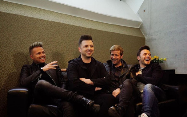 西城男孩中文翻唱平凡之路获赞西城男孩什么时候回归的