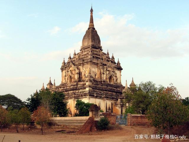 但实际上,留存数量,建筑质量和历史价值上来看,缅甸的佛塔应该是最