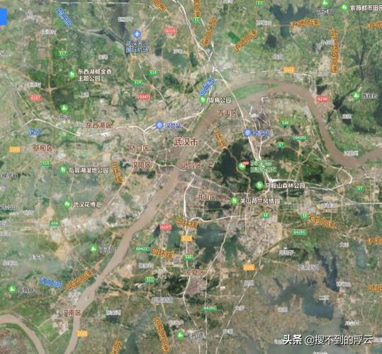 从卫星地图看成都,武汉,重庆的建成区规模|都市圈