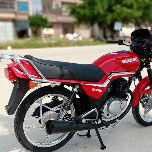 二手原装铃木刀仔 125cc 男装跨骑式摩托车代步摩托车