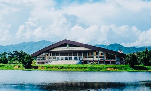 清莱皇家大学风光迷人,文化气息浓厚,向往的校园生活就在这里