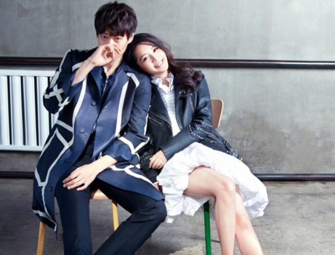 刚澄清和杨幂绯闻,魏大勋就被扒撩女星泳衣照?网友:毁