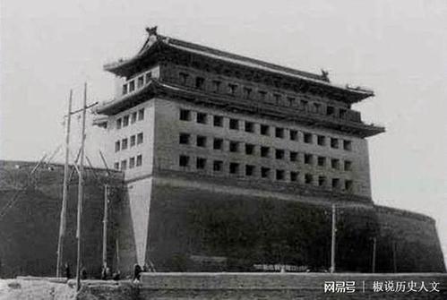 50年代的德胜门箭楼北侧.