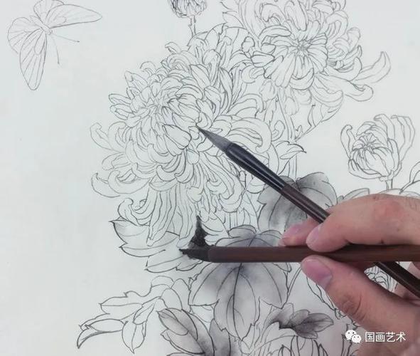 图文教程:超详细的步骤教你画工笔菊花