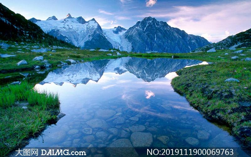 大山之中的水池高清摄影图片_大图网图片素材