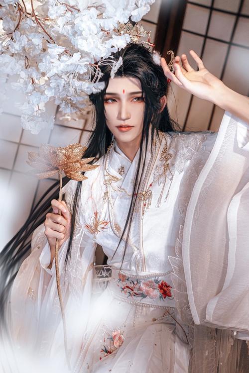 cos预告天官赐福谢怜