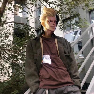 东方曜云鹰飞将头像