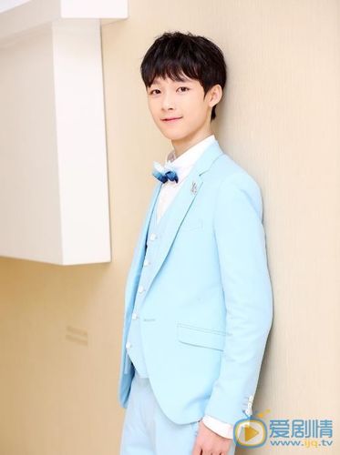 原标题:黄星羱个人资料