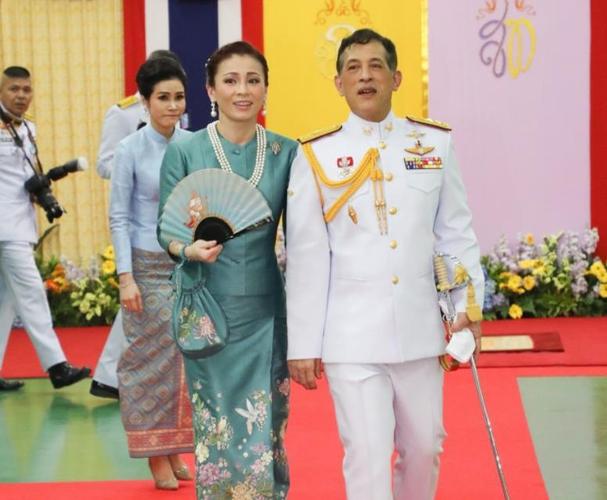 42岁苏提达身陷囹圄,后位难保儿子没名分,未来是西拉米的天下