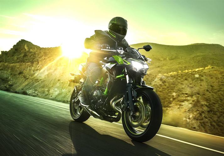 新图案kawasaki2022z650运动街车