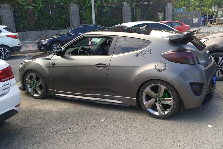 现代-veloster飞思 2012款 1.6t 自动豪华版