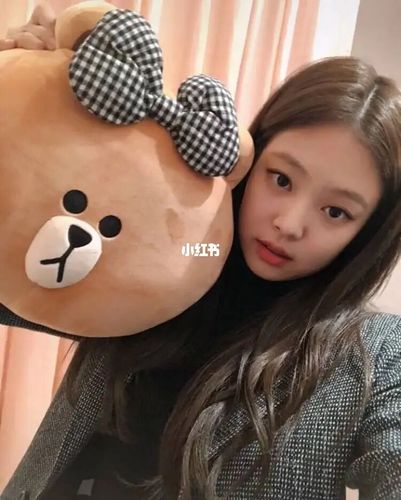 妮妮可爱的怼脸拍_jennie_娱乐_明星娱乐资讯