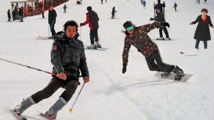 济南九顶塔滑雪场门票