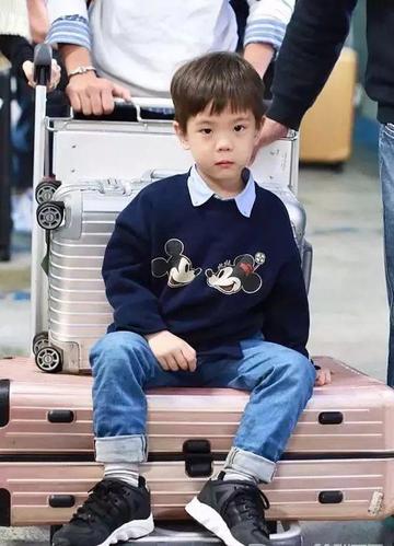 艳压王诗龄嗯哼大王的时尚资源把我们闪瞎了