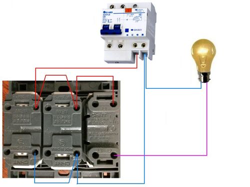 家用一开两插(四孔)怎么接线!急!