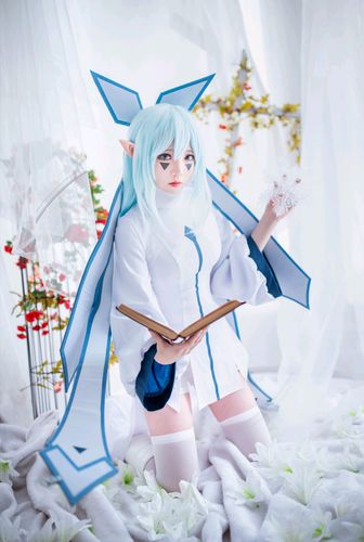cosplay〕凹凸世界 圣女安莉洁小姐姐