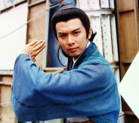 【图】何宝生与梁荣忠长相相似 前者身价过亿却半道出家