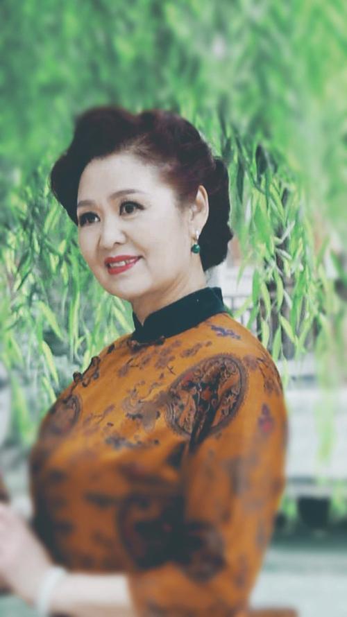 爱琴海的美篇爱上旗袍