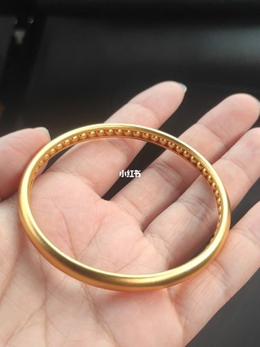 周大生手镯_手镯_周大生怎么样_时尚_配饰