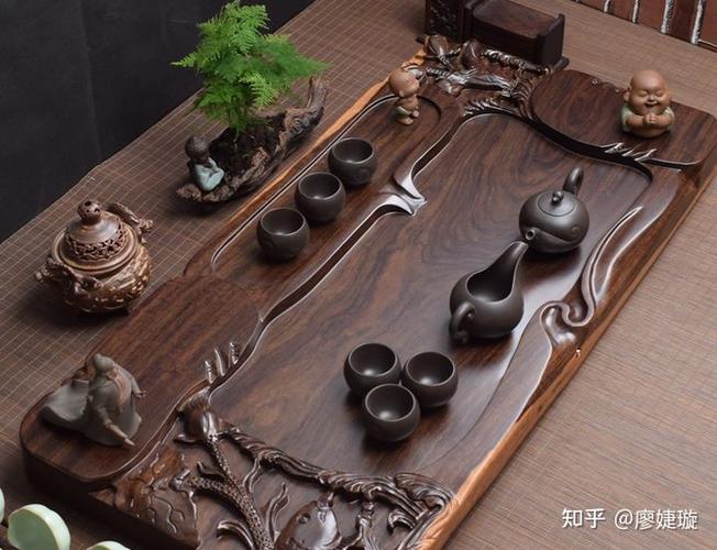 00 去购买 这款茶盘款式很漂亮大气,板很结实,皮质摸上去手感很好